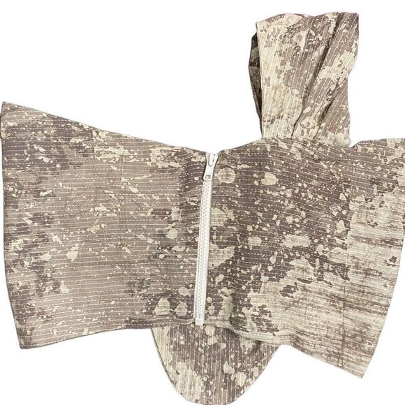 Just Bee Queen Sol Crop Top One Shoulder Printed Top Taupe Size XS - Picture 6 of 6